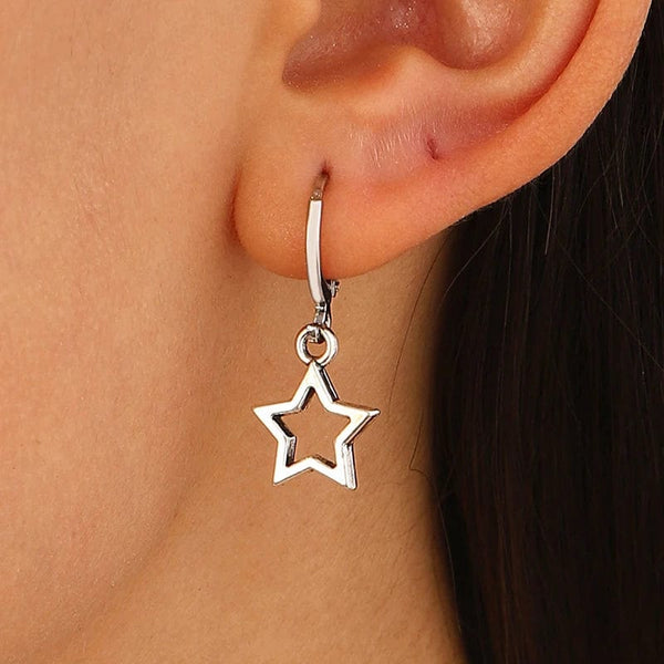 Planet Gates 02 New Creative Star Hoop Earrings Fashion Simple Earrings Gifts for Women Cute Mini Little Star 20S Holiday Jewelry