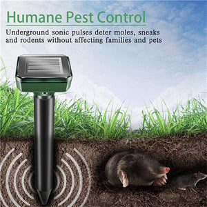 Planet Gates 1/2pcs, Ultrasonic Solar Pest Repeller Motion Sensor Repellent Waterproof Garden Farm Animals Insect Mole Birds Snake (10m/20m/50m)