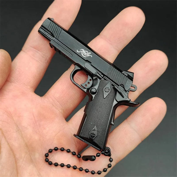 Planet Gates 1:3 Solid Wood Handle 1911 Metal Keychain Model Toy Gun Miniature Alloy Pistol Collection Toy Gift Pendant