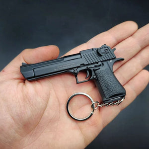 Planet Gates 1:3 Solid Wood Handle 1911 Metal Keychain Model Toy Gun Miniature Alloy Pistol Collection Toy Gift Pendant