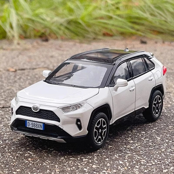 Planet Gates 1:32 RAV4 SUV 2023 Alloy Die Cast Toy Car Model Sound and Light Pull Back Children's Toy Collectibles Birthday gift
