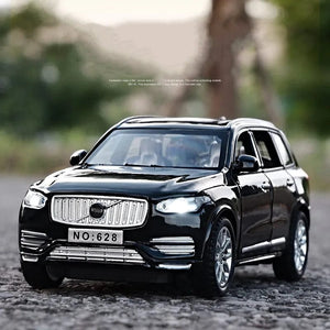 Planet Gates 1:32 VOLVO XC90 SUV Alloy Car Model Diecasts Metal Toy Vehicles Sound Light Simulation Collectibles Boy Kids Cars Toys Gifts