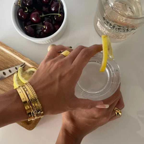 Planet Gates 1 Pc Vintage Elegant 18K Gold Plated Stainless Steel Zircon Stars Bracelet for Women Fashion Wedding Jewelry Gift---A674