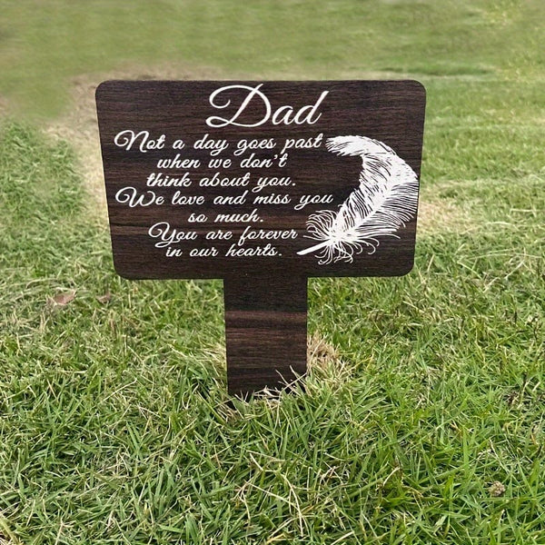Planet Gates 1 Piece Wooden Texture Card, Used For Father And Mother's Cemetery Commemoration, Outdoor Courtyard Cemetery Decoration, Cemetery Memorial Plaque, Loved Ones Memorial Card, Black Card Condolences Cemetery Pile