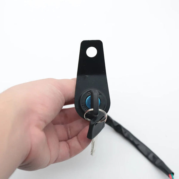 Planet Gates 1 set USERX Universal Motorcycle Start the ignition switch lock key with bracket for most 50cc 70cc 90cc 110cc 150cc 250cc Kazuma