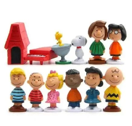 Planet Gates 1 stes 8 12PCS Japan Cartoon Peanuts Snoopy Charlie Sally Woodstock Mini Figure Model Toys Miniature Cake People Collection Props
