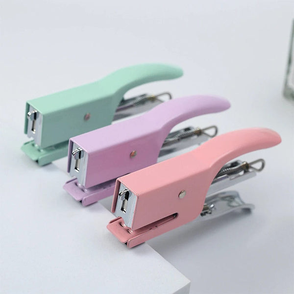 Planet Gates 10# Mini Stapler with Macaron puppy modeling office learning handheld small stapler    DSJ-001(MC)
