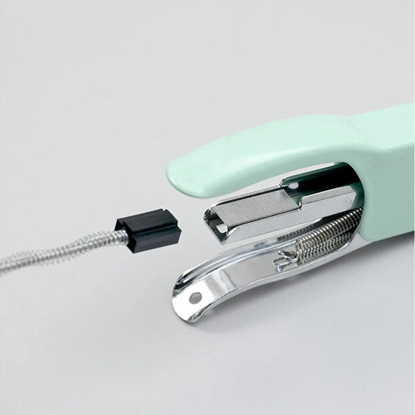 Planet Gates 10# Mini Stapler with Macaron puppy modeling office learning handheld small stapler    DSJ-001(MC)