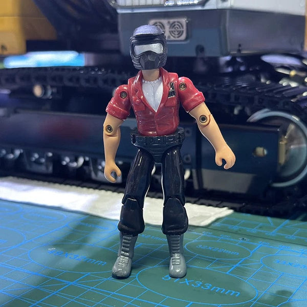 Planet Gates 100MM Worker Soldier Courier Model 3.94 Inch Detachable Turnable Cab Doll for 1/146 RC Excavator Cab 1/18 Trailer Cab Model Toys