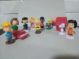 Planet Gates 12PCS Japan Cartoon Peanuts Snoopy Charlie Sally Woodstock Mini Figure Model Toys Miniature Cake People Collection Props