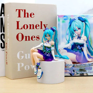 Planet Gates 14cm New Anime Hatsune Miku  Virtual Singer Manga Sitting posture Model Toys computer desk cake  decoration cute toys free ship