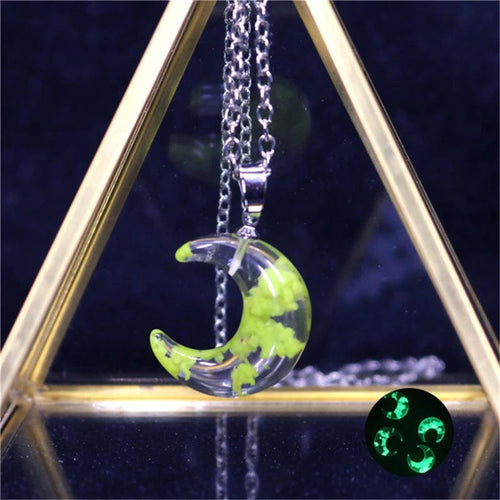 Planet Gates 15 Chic Transparent Noctilucent Resin Rould Ball White Cloud Eagle Pendant Necklace Blue Sky Moon Choker Jewelry Women Gift