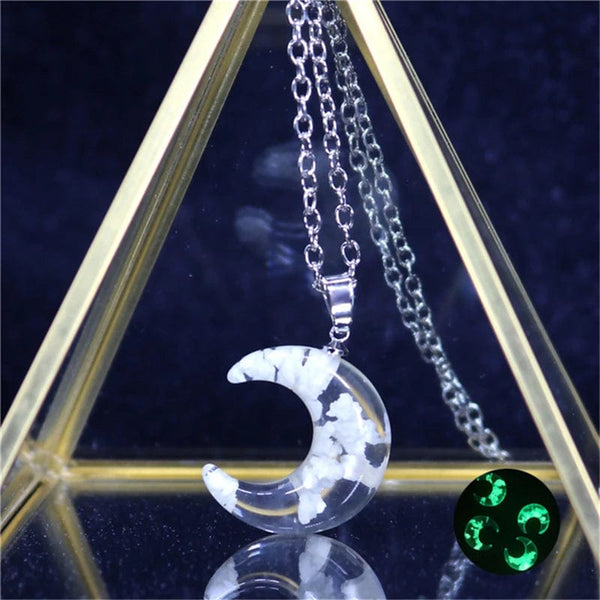 Planet Gates 15 Chic Transparent Noctilucent Resin Rould Ball White Cloud Eagle Pendant Necklace Blue Sky Moon Choker Jewelry Women Gift
