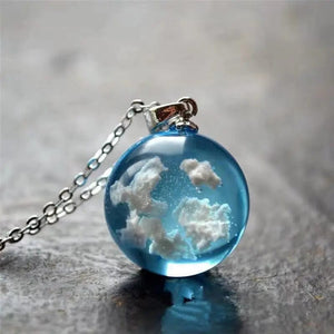 Planet Gates 15 Chic Transparent Noctilucent Resin Rould Ball White Cloud Eagle Pendant Necklace Blue Sky Moon Choker Jewelry Women Gift