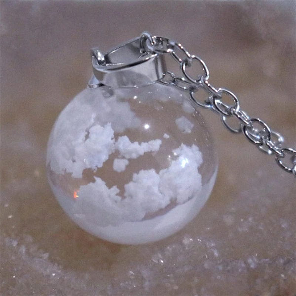 Planet Gates 15 Chic Transparent Noctilucent Resin Rould Ball White Cloud Eagle Pendant Necklace Blue Sky Moon Choker Jewelry Women Gift