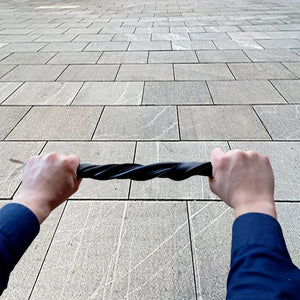 Planet Gates 160cmX2cm Car Dashboard Seal Strip Soundproof Soundproof Rubber Strip Universal Car Sealing Strip Car Accessories Car Stickers Parts [ Send Rocker ]