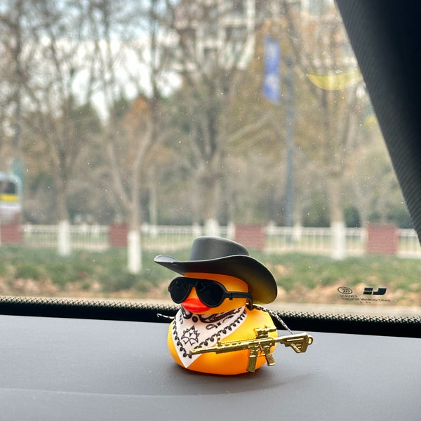 Planet Gates 1pc 1pc Western Cowboy Duck Design Car Dashboard Deceoration, Car Interior Decoration Accessories