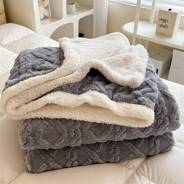 Planet Gates 1pc Double-sided Lambs Wool Bed Blanket, Taffeta Plush Blanket, Warm Multi-purpose Bed Blanket, Haze Blue Small Fresh Blanket, Warm Quilt, Living Room Sofa Cover Blanket, Nap Blanket, Multi-purpose Blanket