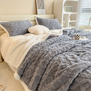 Planet Gates 1pc Double-sided Lambs Wool Bed Blanket, Taffeta Plush Blanket, Warm Multi-purpose Bed Blanket, Haze Blue Small Fresh Blanket, Warm Quilt, Living Room Sofa Cover Blanket, Nap Blanket, Multi-purpose Blanket
