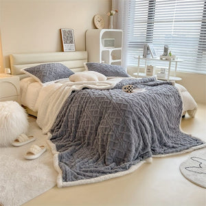 Planet Gates 1pc Double-sided Lambs Wool Bed Blanket, Taffeta Plush Blanket, Warm Multi-purpose Bed Blanket, Haze Blue Small Fresh Blanket, Warm Quilt, Living Room Sofa Cover Blanket, Nap Blanket, Multi-purpose Blanket