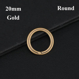 Planet Gates 1Pc New Titanium Key Ring Super Lightweight Keychains Buckle Pendant Man Car Keychain Male Creativity Gift Outdoor Tool