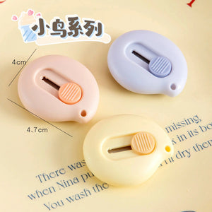 Planet Gates 1pc random A Cute Rabbit Cloud Color Mini Portable Utility Knife Paper Cutter Cutting Paper Razor Blade Office Stationery Cutting Supplies