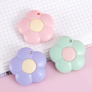 Planet Gates 1pc random A Cute Rabbit Cloud Color Mini Portable Utility Knife Paper Cutter Cutting Paper Razor Blade Office Stationery Cutting Supplies