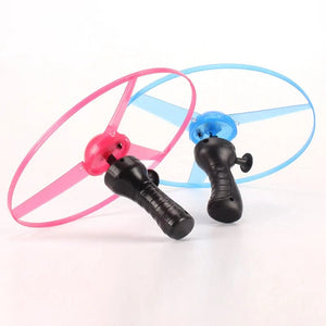 Planet Gates 1pc Random Color 1pc Pull Wire Glow UFO Funny Spinning Flyer Luminous LED Light Handle Top Toys for Kids Gifts Outdoor Sport Parent-child Game