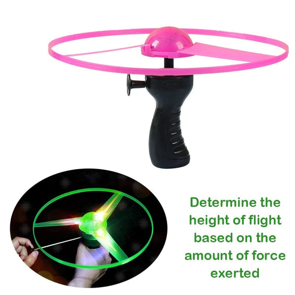 Planet Gates 1pc Random Color 1pc Pull Wire Glow UFO Funny Spinning Flyer Luminous LED Light Handle Top Toys for Kids Gifts Outdoor Sport Parent-child Game