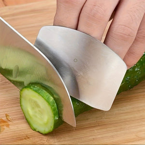 Planet Gates 1PC Silver 1pc, Finger Protector, Stainless Steel Hand Finger Guard, Metal Hand Finger Guard For Slicing, Reusable Kitchen Finger Guard, Cutting Protector, Safety Cutting Tools Kitchen Accessaries, Kitchen Tool, Back To School Supplies