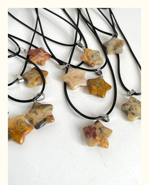 Planet Gates 1pc yellow Natural Stone Hexagon Pendant Necklace Crystal Rose Quartz Opal Star for Women Fluorite Lapis Bullet Pendulum Trend Jewelry Gift