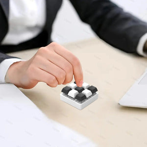 Planet Gates 2 Keys BW 2/3/4/9 Keys Keyboard Keycaps Fidget Toy Party Stress Relief Diy  Keycaps Toy Keyboard Caps Finger Button Fidget Finger Keycaps