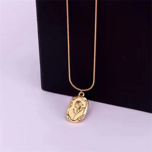 Planet Gates 2023 Vintage Fashion Simple Geometric Rose Pendant Necklace For Women Female Boho Gold-plate Snake Chain Choker Jewelry Gift