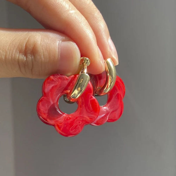 Planet Gates 2024 New Colorful Flower Resin Acrylic Charms Earring Gold Color Circle Ear Buckle Hoop Earrings for Women Cute Gift Jewelry