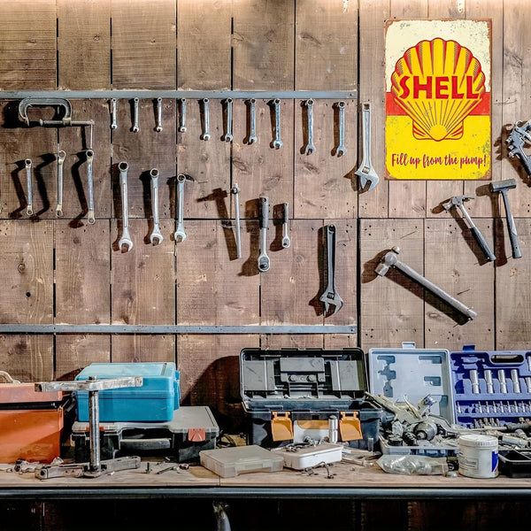 Planet Gates 20x30cm/8x12in Shell Metal Tin Sign, Retro Garage Signs For Men Wall Decorations Old Car Shop Posters Oil And Gas Station Sign Man Cave Decor, 20.32×30.48 Cm