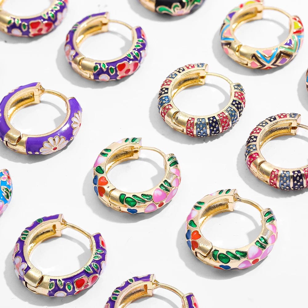 Planet Gates 211651 Vintage Enamel Flowers Cute Huggies Hoop Earrings for Women Classic Colorful Engraved Round Circle Ear Buckle Retro Brincos
