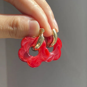Planet Gates 21841 5 2024 New Colorful Flower Resin Acrylic Charms Earring Gold Color Circle Ear Buckle Hoop Earrings for Women Cute Gift Jewelry