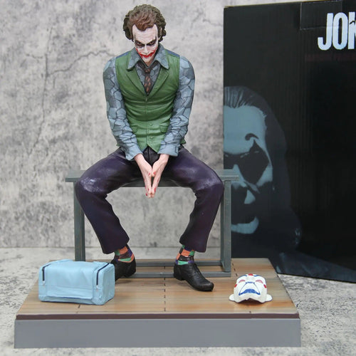 Planet Gates 27cm Anime Detective Comics Joker Sitting Mafex Action Figure Suicide Squad Joker Supervillain Model Doll Gift Car Decoration Toy