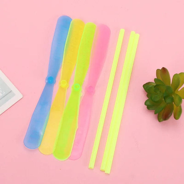 Planet Gates 30Pcs-random color Plastic Bamboo Dragonfly Shape Hand Push Flying Propeller Outdoor Sports Game Kids Toy Gift Rotating Flying Arrow Outdoor Games