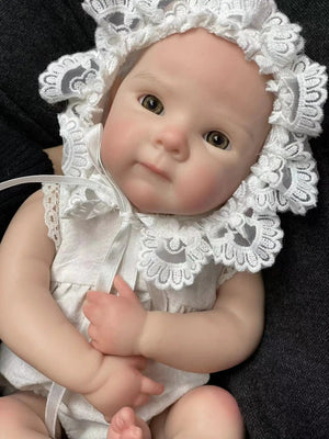 Planet Gates 33CM Lovely Girl Bettie Whole Body Soft Solid Silicone Reborn Doll Painted/Unpainted Reborn Baby Doll Toys Corpo De Silicone