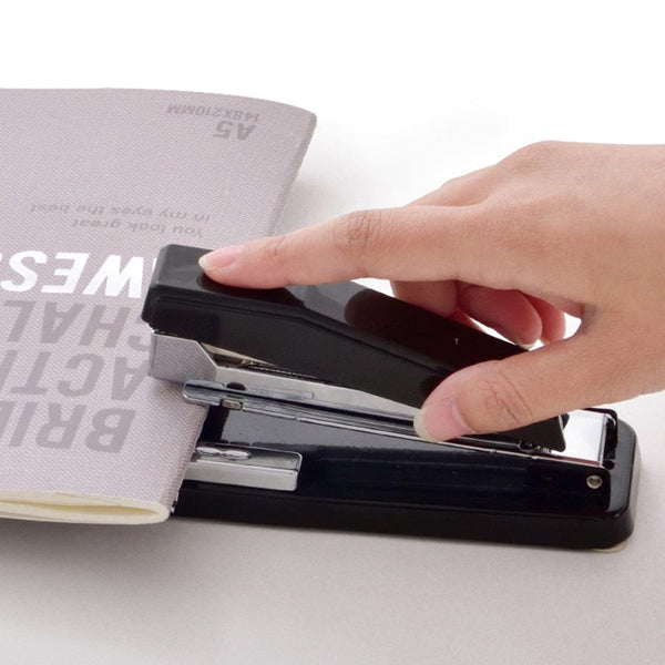 Planet Gates 360 Degree Rotating Stapler Head Desktop  Staples Sharp Chisel for Office Stationery School Home