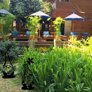 Planet Gates 4pcs Set 4pcs Creative Steel Garden Gnomes Statue With Spike Perfect For Decorating Your Garden, Yard, Outdoor Patio & Lawn!