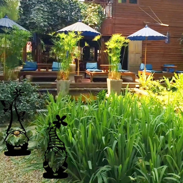 Planet Gates 4pcs Set 4pcs Creative Steel Garden Gnomes Statue With Spike Perfect For Decorating Your Garden, Yard, Outdoor Patio & Lawn!