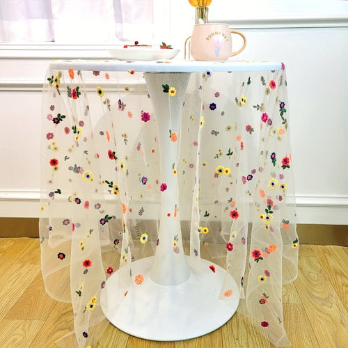 Planet Gates 59*59inch/150*150cm / Colorful Flowers-embroidery Yarn 1pc European Lace Tablecloth, Polyester Embroidered Table Cover For Dining, Coffee Table, Side Table, TV Cabinet, Elegant Home Decor, Outdoor Garden Wedding Decoration