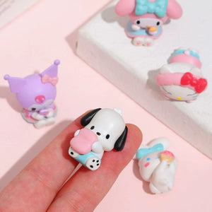 Planet Gates 5Pcs/set Mini Sanrio Figuren Doll 3cm Hello Kitty Kuromi melody Cake decoration model desktop toy car decoration