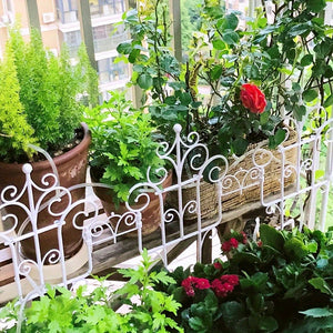 Planet Gates 6pcs Garden Fence Enhance Your Outdoor Space With European Plastic Fence & Imitation Iron Art Balcony Garden Fence, Decorative Garden Border Fence, Barrier Section Edge Black/White