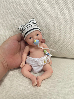 Planet Gates 7" Boy Micro Preemie Full Body Silicone Smile Baby Doll "Noah" Lifelike Mini Reborn Doll Surprice Children Anti-Stress