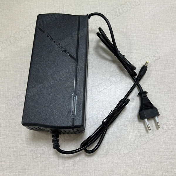 Planet Gates 72V 5A-Triangle / EU Plug 36V 48V 60V 72V Charger 2A 5A Lithium Battery Pack 42 54.6 67.2 84V 10 13 16 20S Smart Intelligent Fast Charging Charger EU Plug