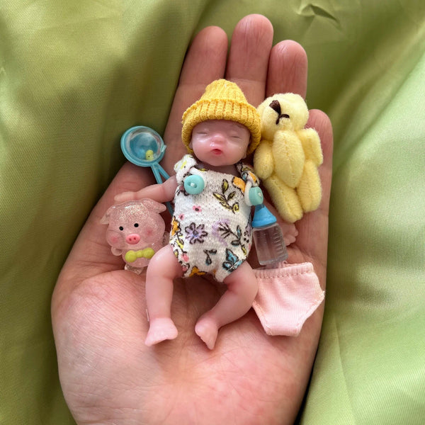 Planet Gates 8cm Cute Mini Silicone Bebe Reborn Girl With 2 Sets Mini Outfits for Each Reborn Baby Girl Soft Touching Feeling Flexible Doll