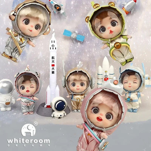 Planet Gates 9cm Mini Doll  Astronauts  Animals Key Pendant Bjd Pocket Dolls Toys Girl Reborn Kit Baby Toys for Children Baby Boy Accessories